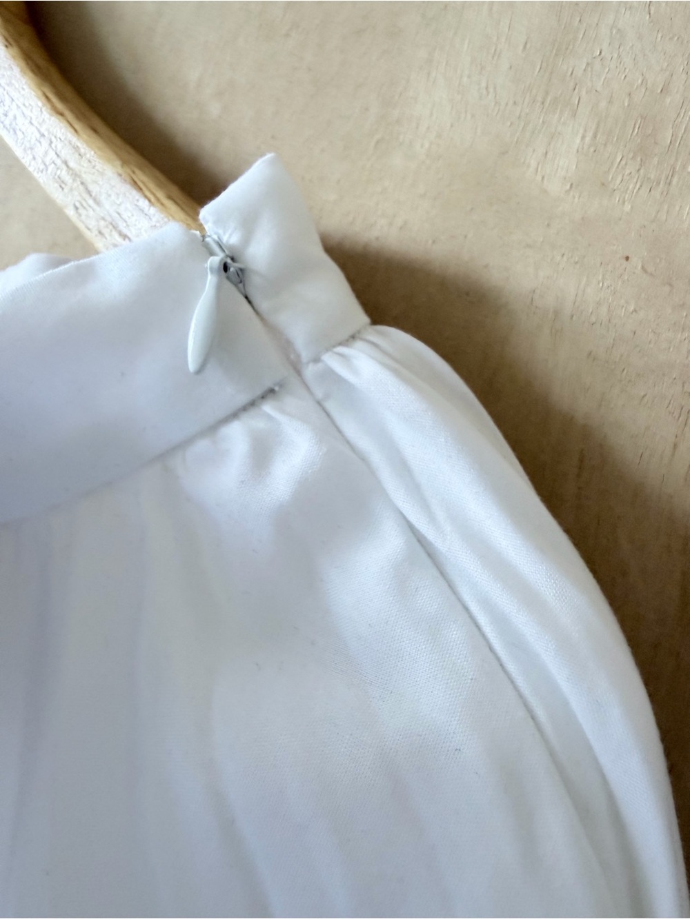 Banana Republic White Pleated A-Line Midi Skirt - Picture 3 of 6